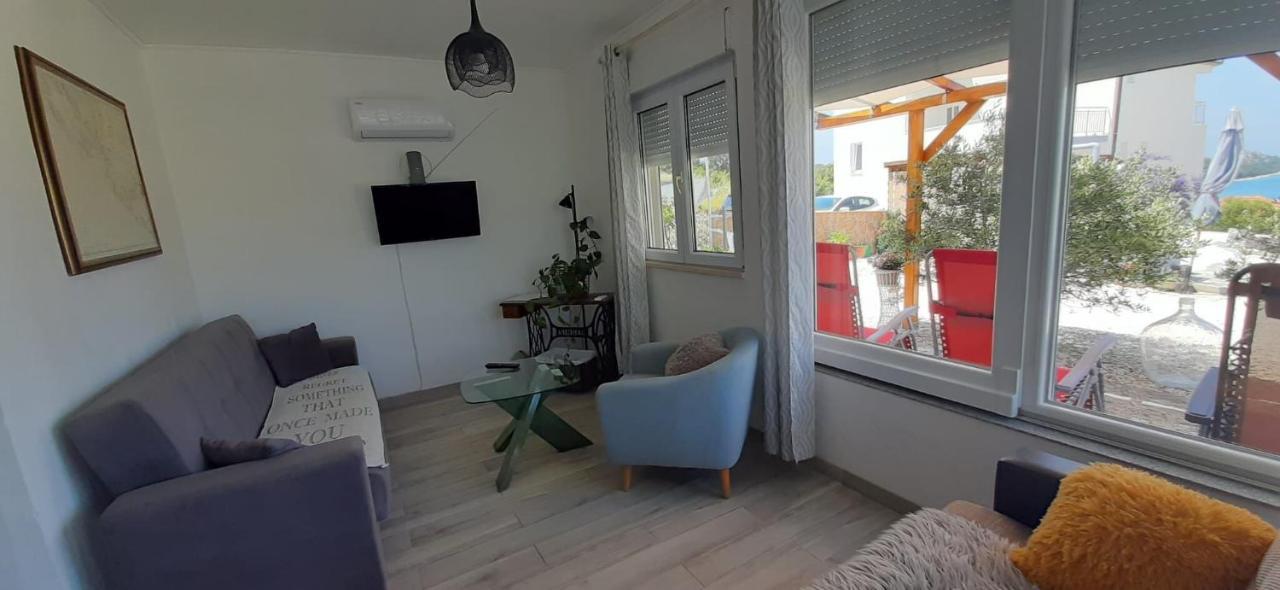 Apartment Mezaroca Rogoznica  Ngoại thất bức ảnh