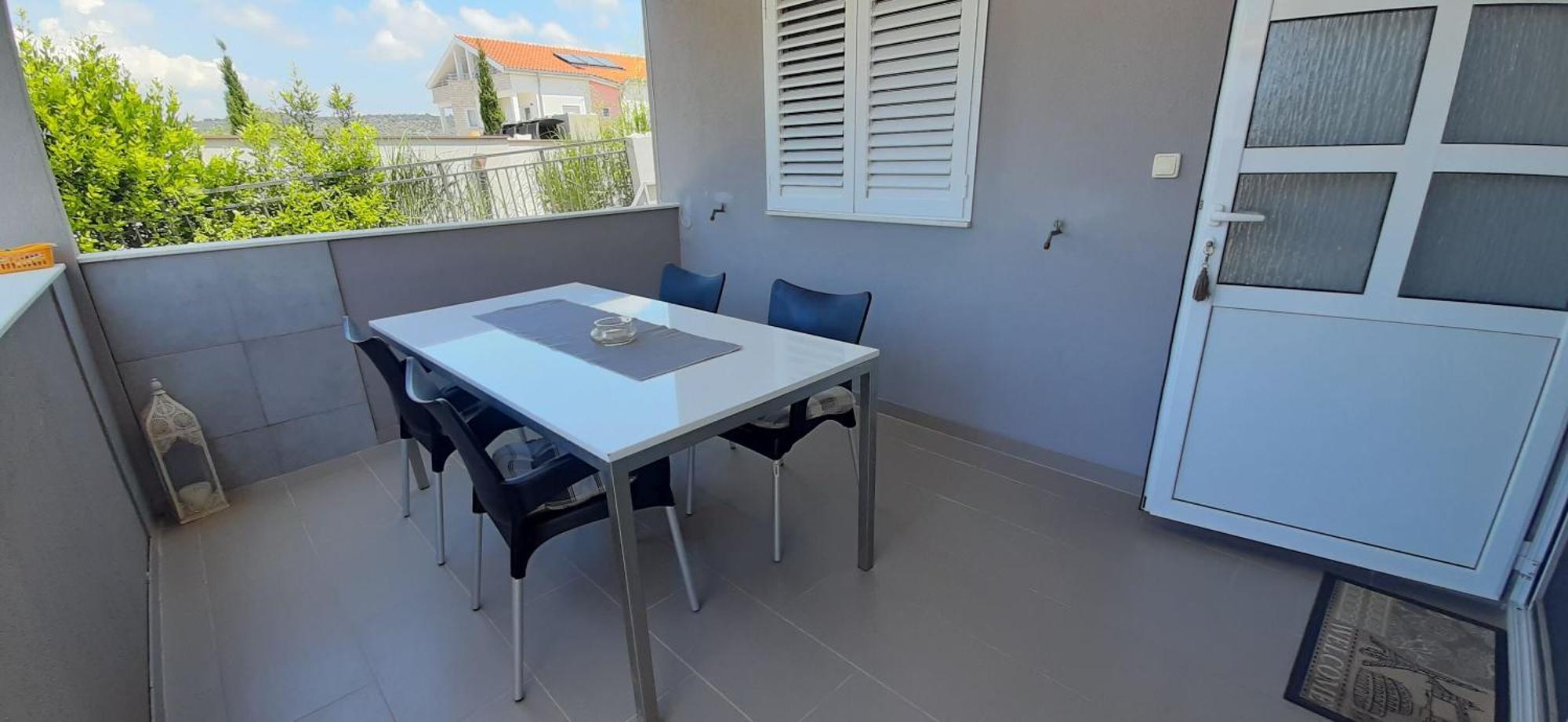 Apartment Mezaroca Rogoznica  Ngoại thất bức ảnh